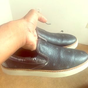 Men black mcm visetos low moccasins